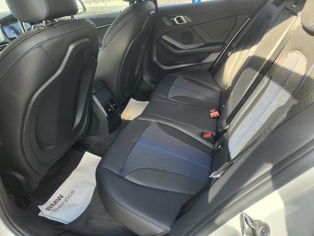 １シリーズ １１８ｉ　Ｍスポーツ　弊社１オーナー禁煙車ヘッドＵＰディスプレイ　衝突被害軽減ブレーキ　前車追従クルーズコントロール　アップルカープレイ対応ナビ　前席左右電動シート（36枚目）