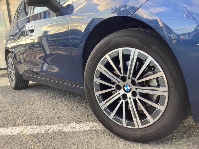 ２シリーズ ２１８ｉアクティブツアラー　エクスクルーシブ　認定中古車　禁煙車両　ファイトニックブルー　テクノロジーパッケージ　フロントシートヒーティング　ヘッドアップディスプレイ　１７インチアルミホイル（8枚目）
