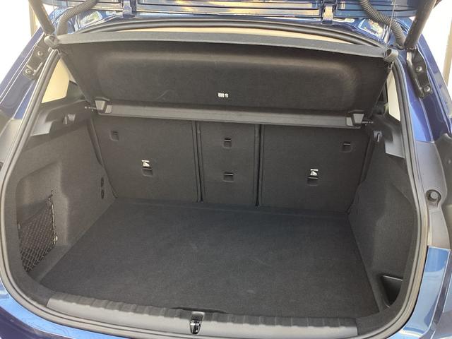 ２シリーズ ２１８ｉアクティブツアラー　エクスクルーシブ　認定中古車　禁煙車両　ファイトニックブルー　テクノロジーパッケージ　フロントシートヒーティング　ヘッドアップディスプレイ　１７インチアルミホイル（22枚目）