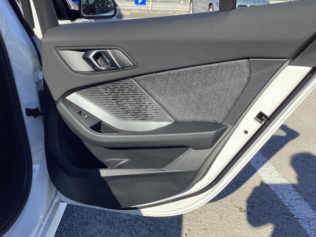 �ڂ����ʐ^�����肵�܂������C�y�Ƀ��[���s�d�k�ɂĂ��₢���킹���B�S��肨�҂����Ă���܂��B