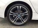１シリーズ １１８ｄ　Ｍスポーツ　弊社試乗車禁煙車　アルピンホワイト　衝突被害軽減ブレーキ　前車追従クルーズコントロール　１８インチアルミホィール　ａｐｐｌｅカープレイ対応ナビ　前後センサー　純正Ｂカメラ（8枚目）