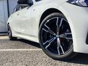 ３シリーズ ３１８ｉ　Ｍスポーツ　弊社ワンオーナー　認定中古車　禁煙車両　ブラックキドニーグリル　ブラックミラーカバー　１８インチアルミ（8枚目）