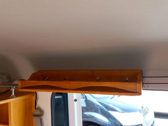 NV100クリッパーバン DX キャンピングカー 浜口モータースオリジナル 軽キャン バンコン サブバッテリー 1500Wインバーター サイドオーニング ルーフキャリア 走行充電 ACコンセント(13枚目)