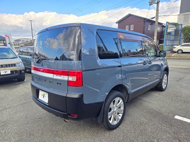 デリカD:5 G パワーパッケージ キャンピングカー バンコン Dキャンパー 4WD 新規架装 サブバッテリー シンク 走行充電 地デジ 左側パワースライドドア バックモニター(12枚目)