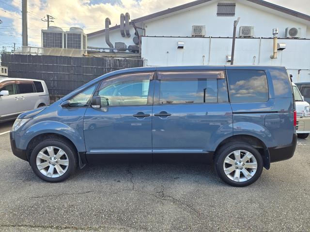 デリカD:5 G パワーパッケージ キャンピングカー バンコン Dキャンパー 4WD 新規架装 サブバッテリー シンク 走行充電 地デジ 左側パワースライドドア バックモニター(15枚目)