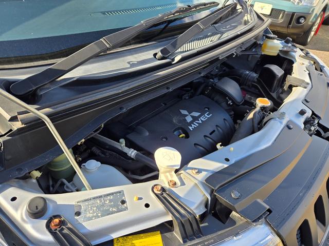 デリカD:5 G パワーパッケージ キャンピングカー バンコン Dキャンパー 4WD 新規架装 サブバッテリー シンク 走行充電 地デジ 左側パワースライドドア バックモニター(24枚目)