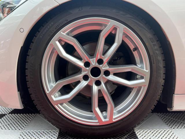 ３シリーズ ３２０ｉ　Ｍスポーツ　ローダウン　純正ナビ　Ｂｌｕｅｔｏｏｔｈ　バックカメラ　ＥＴＣ　オートトランク　インテリジェントセーフティ　クルコン　シートヒータ　パワーシート　ハーフレザーシートメモリ　１８インチＡＷ　ＬＥＤライト（78枚目）