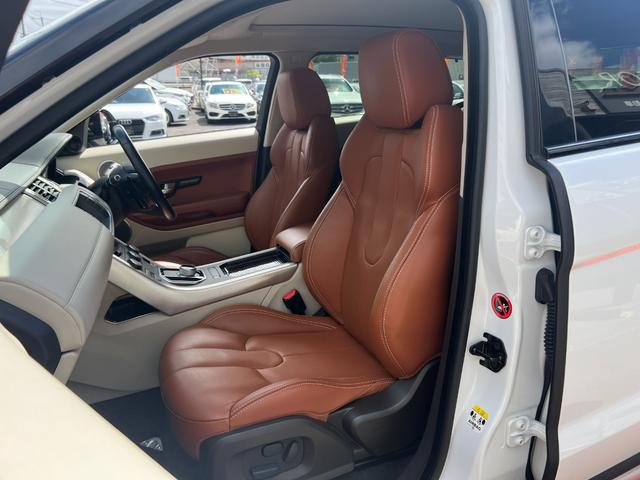 レンジローバーイヴォーク プレステージ　パノラマガラスルーフ　レザーシート　ナビ　Ｂｌｕｅｔｏｏｔｈ　ＥＴＣ　バックカメラ　パワートランク　シートヒータ　パワーシート　ＦＲコーナーセンサー　クルコン　ステアリングヒーター　スマキー　１９ＡＷ（22枚目）