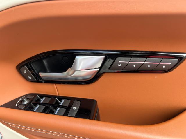 レンジローバーイヴォーク プレステージ　パノラマガラスルーフ　レザーシート　ナビ　Ｂｌｕｅｔｏｏｔｈ　ＥＴＣ　バックカメラ　パワートランク　シートヒータ　パワーシート　ＦＲコーナーセンサー　クルコン　ステアリングヒーター　スマキー　１９ＡＷ（67枚目）
