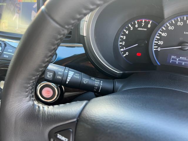 エルグランド ２５０ハイウェイスター　両側電動スライドドア　３６０°カメラ　純正ナビ　フルセグＴＶ　Ｂｌｕｅｔｏｏｔｈ　ＥＴＣ　後席モニター　プッシュスタート　オットマンシート　クリアランスソナー　キセノンライト　フォグライト（54枚目）