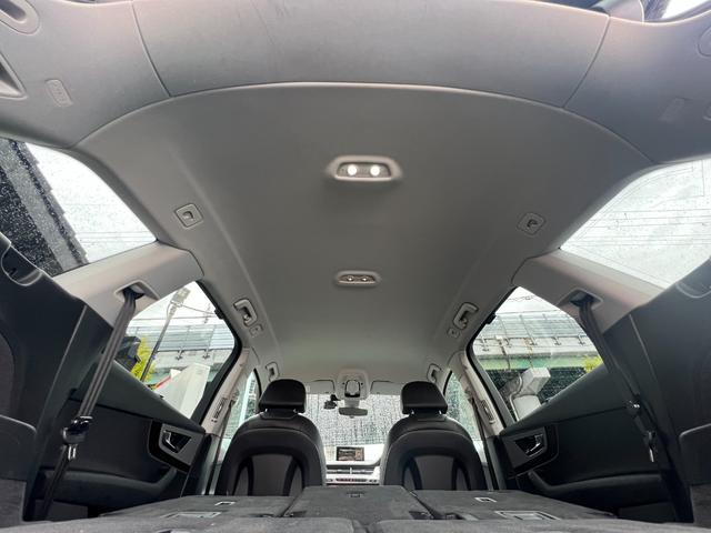Ｑ７ ２．０ＴＦＳＩクワトロ　バーチャルコックピット　アダプティブエアサス　シートヒーター　純正ナビ　ＴＶ　３６０°カメラ　ＥＴＣ　パワーシート　パワートランク　クルコン　コーナーセンサー　純正２０アルミ　マトリクスＬＥＤライト（38枚目）