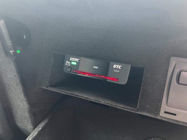 Ｑ７ ２．０ＴＦＳＩクワトロ　バーチャルコックピット　アダプティブエアサス　シートヒーター　純正ナビ　ＴＶ　３６０°カメラ　ＥＴＣ　パワーシート　パワートランク　クルコン　コーナーセンサー　純正２０アルミ　マトリクスＬＥＤライト（67枚目）