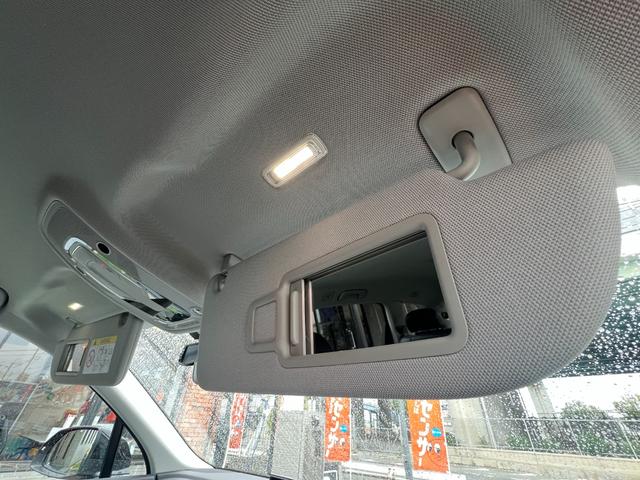 Ｑ７ ２．０ＴＦＳＩクワトロ　バーチャルコックピット　アダプティブエアサス　シートヒーター　純正ナビ　ＴＶ　３６０°カメラ　ＥＴＣ　パワーシート　パワートランク　クルコン　コーナーセンサー　純正２０アルミ　マトリクスＬＥＤライト（74枚目）