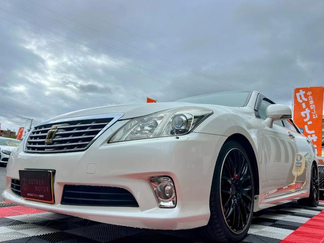 クラウン ロイヤルサルーン 純正ナビ 地デジTV Bluetooth バックカメラ ETC パワーシート クルーズコントロール オートライト フォグライト プッシュスタート スマートキー RAYS19インチアルミ(12枚目)