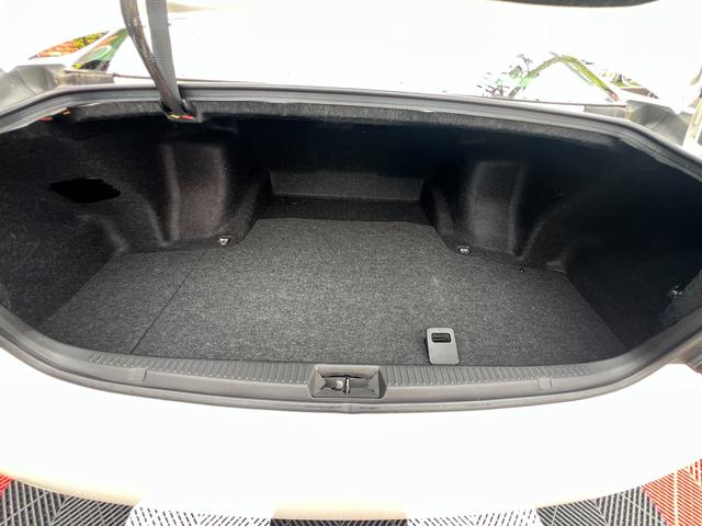 クラウン ロイヤルサルーン 純正ナビ 地デジTV Bluetooth バックカメラ ETC パワーシート クルーズコントロール オートライト フォグライト プッシュスタート スマートキー RAYS19インチアルミ(33枚目)