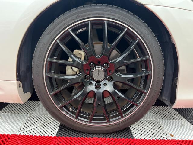 クラウン ロイヤルサルーン 純正ナビ 地デジTV Bluetooth バックカメラ ETC パワーシート クルーズコントロール オートライト フォグライト プッシュスタート スマートキー RAYS19インチアルミ(76枚目)