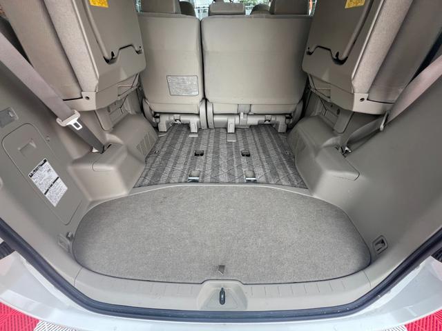 ノア X スペシャルエディション 両側電動スライドドア FRコーナーセンサー フリップダウンモニター 純正ナビ Bluetooth バックカメラ ETC プッシュスタート スマートキー 3列シート 社外15インチアルミ 8人乗り(36枚目)