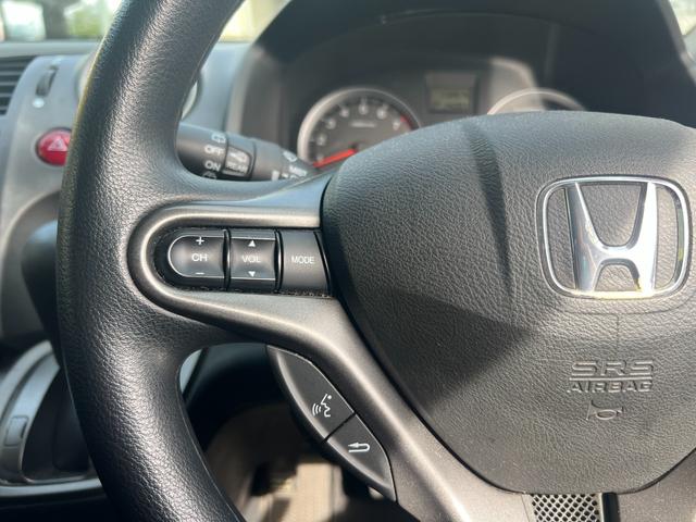 ストリーム X特別仕様車 HDDナビエディション HDDインターナビ バックカメラ ETC デジタルインナーミラー 3列シート 7人乗り スマートキー ステアリングスイッチ オートライト 社外15インチアルミ 電格ミラー HIDヘッドライト(44枚目)