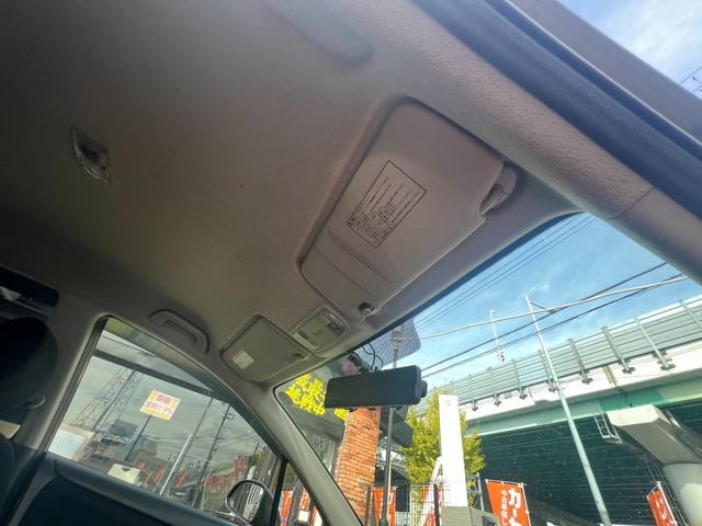 ストリーム X特別仕様車 HDDナビエディション HDDインターナビ バックカメラ ETC デジタルインナーミラー 3列シート 7人乗り スマートキー ステアリングスイッチ オートライト 社外15インチアルミ 電格ミラー HIDヘッドライト(49枚目)