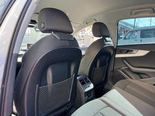 Ａ４ ２．０ＴＦＳＩスポーツ　メーカーナビ　Ｂｌｕｅｔｏｏｔｈ　フルセグＴＶ　バックカメラ　ＥＴＣ　シートヒーター　前席パワーシート　クルコン　ＦＲコーナーセンサー　レーンキープ　プッシュスタート　スマートキー　パドルシフト（28枚目）