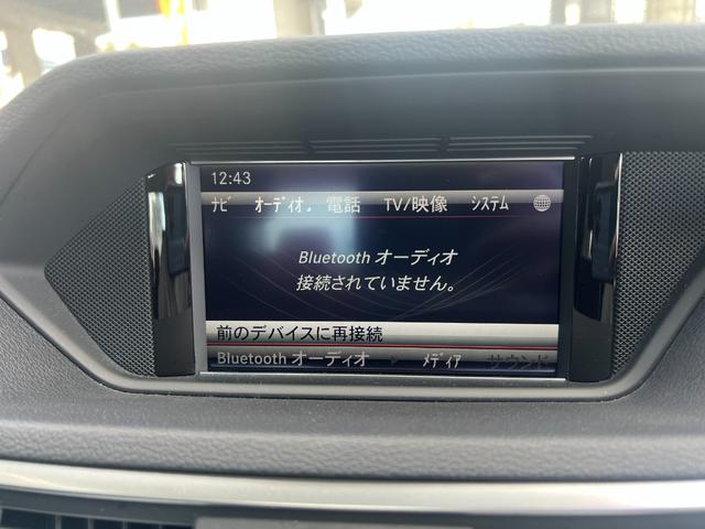 Ｅクラス Ｅ３００　ブルーエフィシェンシー　アバンギャルド　純正ナビ　ＴＶ　Ｂカメラ　ＥＴＣ　黒革シート　プッシュスタート　Ｂｌｕｅｔｏｏｔｈ　前席パワーシート　全席シートヒーター　クルコン　ＢＳＭ　ＵＳＢ　コーナーセンサー　パドルシフト　純正１７インチアルミ（49枚目）