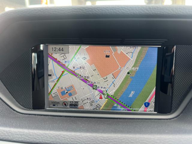 Ｅクラス Ｅ３００　ブルーエフィシェンシー　アバンギャルド　純正ナビ　ＴＶ　Ｂカメラ　ＥＴＣ　黒革シート　プッシュスタート　Ｂｌｕｅｔｏｏｔｈ　前席パワーシート　全席シートヒーター　クルコン　ＢＳＭ　ＵＳＢ　コーナーセンサー　パドルシフト　純正１７インチアルミ（50枚目）