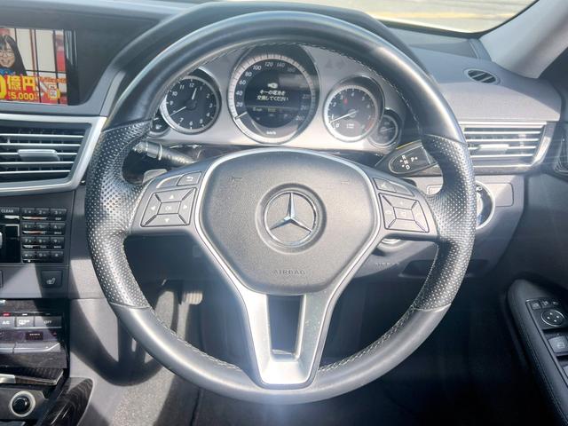 Ｅクラス Ｅ３００　ブルーエフィシェンシー　アバンギャルド　純正ナビ　ＴＶ　Ｂカメラ　ＥＴＣ　黒革シート　プッシュスタート　Ｂｌｕｅｔｏｏｔｈ　前席パワーシート　全席シートヒーター　クルコン　ＢＳＭ　ＵＳＢ　コーナーセンサー　パドルシフト　純正１７インチアルミ（51枚目）