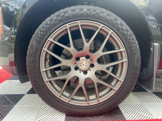 マカン マカン 純正ナビ 4WD OP20インチアルミ Bカメラ TV ETC 黒革シート パワーシート 前席シートヒーター パワーバックドア サイドカメラ USB クルーズコントール パドルシフト 電子パーキング(68枚目)