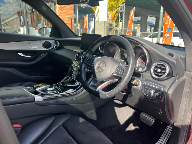 ＧＬＣ ＧＬＣ２２０ｄ　４マチックスポーツ　ディーゼル　ターボ　４ＷＤ　３６０°カメラ　純正ナビ　フルセグＴＶ　Ｂｌｕｅｔｏｏｔｈ　ＥＴＣ　ハーフレザーシート　パワーバックドア　クルーズコントロール　パワーシート　全席シートヒーター　スマキー（24枚目）