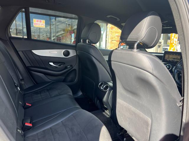 ＧＬＣ ＧＬＣ２２０ｄ　４マチックスポーツ　ディーゼル　ターボ　４ＷＤ　３６０°カメラ　純正ナビ　フルセグＴＶ　Ｂｌｕｅｔｏｏｔｈ　ＥＴＣ　ハーフレザーシート　パワーバックドア　クルーズコントロール　パワーシート　全席シートヒーター　スマキー（28枚目）