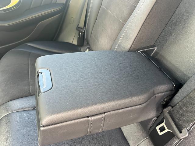 ＧＬＣ ＧＬＣ２２０ｄ　４マチックスポーツ　ディーゼル　ターボ　４ＷＤ　３６０°カメラ　純正ナビ　フルセグＴＶ　Ｂｌｕｅｔｏｏｔｈ　ＥＴＣ　ハーフレザーシート　パワーバックドア　クルーズコントロール　パワーシート　全席シートヒーター　スマキー（29枚目）