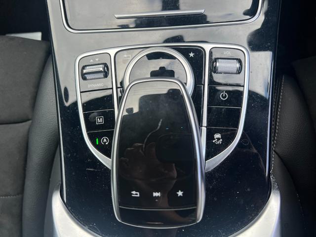 ＧＬＣ ＧＬＣ２２０ｄ　４マチックスポーツ　ディーゼル　ターボ　４ＷＤ　３６０°カメラ　純正ナビ　フルセグＴＶ　Ｂｌｕｅｔｏｏｔｈ　ＥＴＣ　ハーフレザーシート　パワーバックドア　クルーズコントロール　パワーシート　全席シートヒーター　スマキー（65枚目）