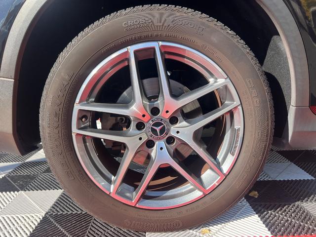 ＧＬＣ ＧＬＣ２２０ｄ　４マチックスポーツ　ディーゼル　ターボ　４ＷＤ　３６０°カメラ　純正ナビ　フルセグＴＶ　Ｂｌｕｅｔｏｏｔｈ　ＥＴＣ　ハーフレザーシート　パワーバックドア　クルーズコントロール　パワーシート　全席シートヒーター　スマキー（76枚目）