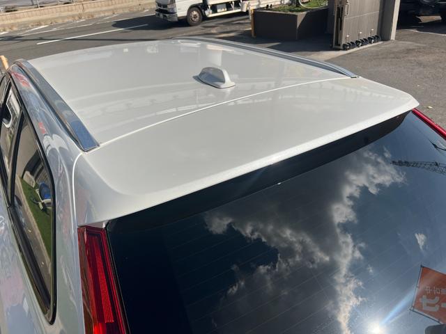 Ｖ９０ Ｔ５　モメンタム　３６０°カメラ　純正ナビ　フルセグＴＶ　Ｂｌｕｅｔｏｏｔｈ　ＥＴＣ　パワートランク　シートヒータ　パワーシート　レーンキープ　ＦＲコーナーセンサー　クルコン　ＢＳＭ　フォグライト　純正１８インチアルミ（18枚目）