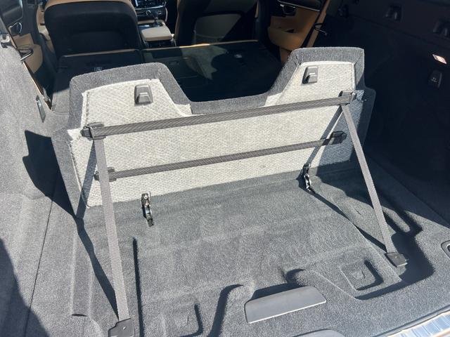 Ｖ９０ Ｔ５　モメンタム　３６０°カメラ　純正ナビ　フルセグＴＶ　Ｂｌｕｅｔｏｏｔｈ　ＥＴＣ　パワートランク　シートヒータ　パワーシート　レーンキープ　ＦＲコーナーセンサー　クルコン　ＢＳＭ　フォグライト　純正１８インチアルミ（39枚目）