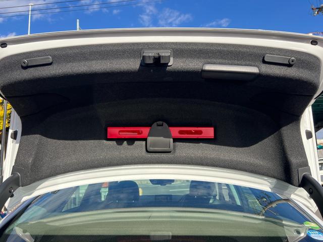 A4 2.0TFSIクワトロスポーツ ラグジュアリーPKG フロント/バックカメラ 純正ナビ Bluetooth TV ETC レザーシート シートヒーター バーチャルコックピット 前席パワーシート コーナーセンサー クルコン スマキー(33枚目)