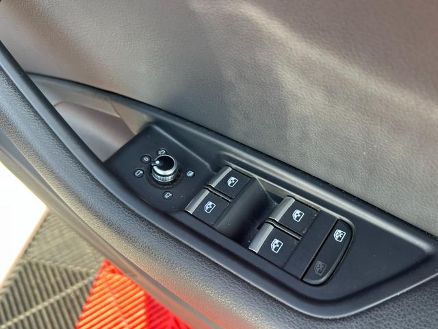 A4 2.0TFSIクワトロスポーツ ラグジュアリーPKG フロント/バックカメラ 純正ナビ Bluetooth TV ETC レザーシート シートヒーター バーチャルコックピット 前席パワーシート コーナーセンサー クルコン スマキー(64枚目)