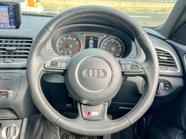 毎回触れるハンドルも重要ですよね！綺麗な状態で、ステアリングスイッチもあり手元でナビや音楽等も操作できます！お気軽にお問合せください！ＴＥＬ：０６−６８２９−２７８９　公式ＬＩＮＥ：＠１８８ｒｋｘｙｇ