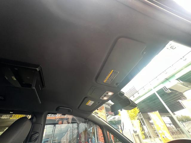 ヴォクシー ＺＳ　煌　アルパイン９インチナビ　アルパインフリップダウンモニター　バックカメラ　ＴＶ　ＥＴＣ　　ＨＤＭＩ　ＵＳＢ　Ｂｌｕｅｔｏｏｔｈ　両側パワースライドドア　トヨタセーフティセンス　革調シートカバー　クルコン（57枚目）