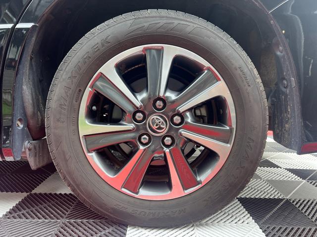 ヴォクシー ＺＳ　煌　アルパイン９インチナビ　アルパインフリップダウンモニター　バックカメラ　ＴＶ　ＥＴＣ　　ＨＤＭＩ　ＵＳＢ　Ｂｌｕｅｔｏｏｔｈ　両側パワースライドドア　トヨタセーフティセンス　革調シートカバー　クルコン（77枚目）