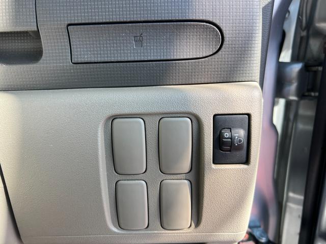 タント 　ウェルカムシート　福祉車輌　助手席リフトアップシート車　キーレス　オーディオ　片側スライドドア　電格ミラー（54枚目）