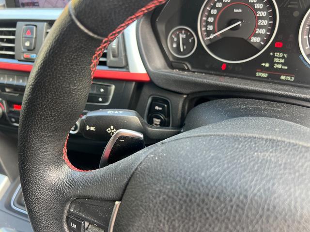 ３シリーズ ３２０ｉ　スポーツ　サンルーフ　純正ナビ　Ｂｌｕｅｔｏｏｔｈ　バックカメラ　ＥＴＣ　パワーシート　Ｒコーナーセンサー　プッシュスタート　スマートキー　純正１８インチＡＷ　フォグ　ＨＩＤヘッド　パドルシフト　ユーザー買取車（49枚目）