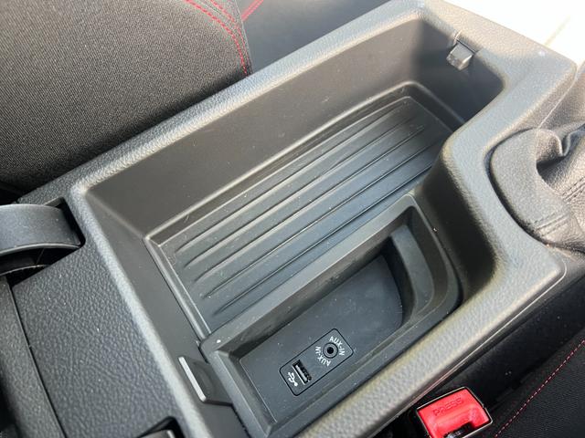 ３シリーズ ３２０ｉ　スポーツ　サンルーフ　純正ナビ　Ｂｌｕｅｔｏｏｔｈ　バックカメラ　ＥＴＣ　パワーシート　Ｒコーナーセンサー　プッシュスタート　スマートキー　純正１８インチＡＷ　フォグ　ＨＩＤヘッド　パドルシフト　ユーザー買取車（59枚目）