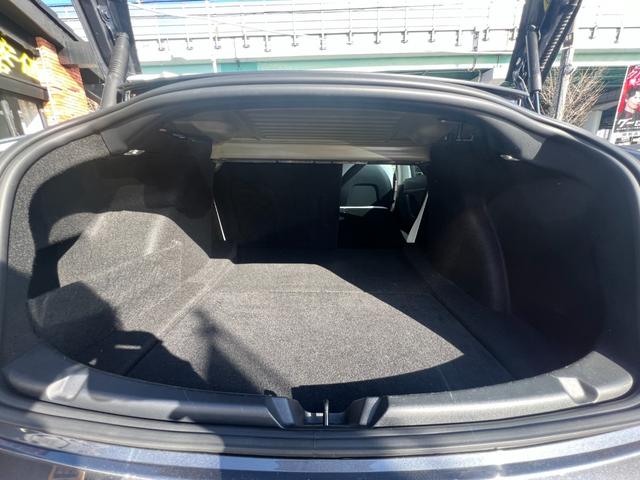 モデル３ ロングレンジ　ＡＷＤ　オートパイロット　上海モデル　白革シート　ヨークステアリング　パノラマガラス　３６０°カメラ　パワーシートヒータ　オートトランク　Ｂｌｕｅｔｏｏｔｈ　純正１９アルミ　ＥＴＣ　センタディスプレイ調整（30枚目）