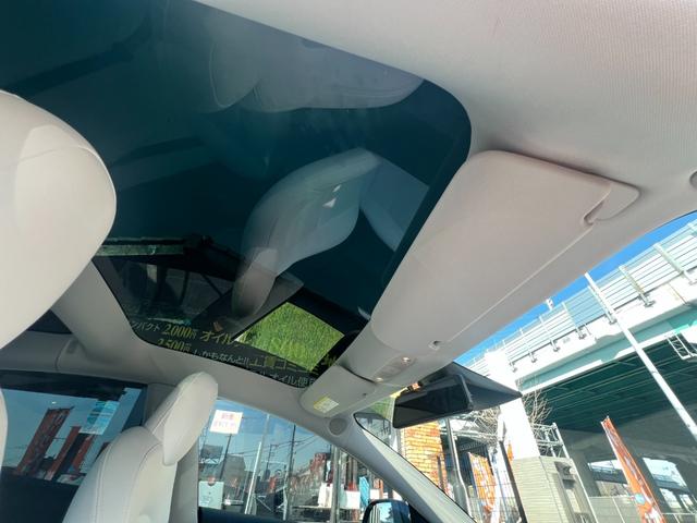 モデル３ ロングレンジ　ＡＷＤ　オートパイロット　上海モデル　白革シート　ヨークステアリング　パノラマガラス　３６０°カメラ　パワーシートヒータ　オートトランク　Ｂｌｕｅｔｏｏｔｈ　純正１９アルミ　ＥＴＣ　センタディスプレイ調整（38枚目）