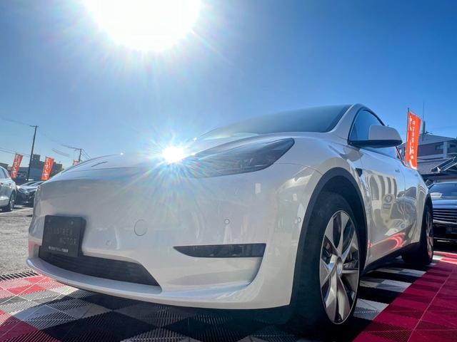 モデルＹ ベースグレード　オートパイロット　上海モデル　Ｒｙｚｅｎ搭載　黒革シート　３６０°カメラ　パノラマガラス　オートトランク　パワーシートヒータ　コーナーセンサ　ＥＴＣ　ＬＥＤ　純正１９インチアルミ　ステアリングヒータ（14枚目）