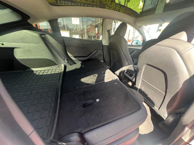 モデルＹ ベースグレード　オートパイロット　上海モデル　Ｒｙｚｅｎ搭載　黒革シート　３６０°カメラ　パノラマガラス　オートトランク　パワーシートヒータ　コーナーセンサ　ＥＴＣ　ＬＥＤ　純正１９インチアルミ　ステアリングヒータ（37枚目）