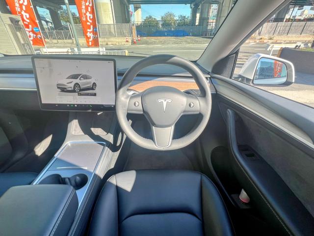 モデルＹ ベースグレード　オートパイロット　上海モデル　Ｒｙｚｅｎ搭載　黒革シート　３６０°カメラ　パノラマガラス　オートトランク　パワーシートヒータ　コーナーセンサ　ＥＴＣ　ＬＥＤ　純正１９インチアルミ　ステアリングヒータ（41枚目）