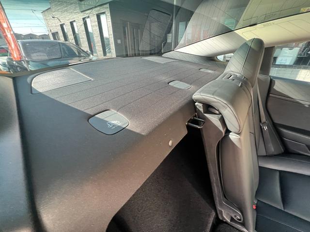 モデル３ ロングレンジ　ＡＷＤ　オートパイロット　上海モデル　黒革シート　４ＷＤ　パノラマガラスルーフ　３６０°カメラ　パワーシート　シートヒータ　オートトランク　Ｂｌｕｅｔｏｏｔｈ　純正１９アルミ　カードキー　ＥＴＣ　ヒートポンプ（35枚目）