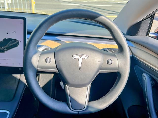 モデル３ ロングレンジ　ＡＷＤ　オートパイロット　上海モデル　黒革シート　４ＷＤ　パノラマガラスルーフ　３６０°カメラ　パワーシート　シートヒータ　オートトランク　Ｂｌｕｅｔｏｏｔｈ　純正１９アルミ　カードキー　ＥＴＣ　ヒートポンプ（51枚目）